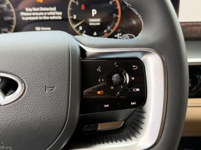 2027 INFINITI QX80 LUXE