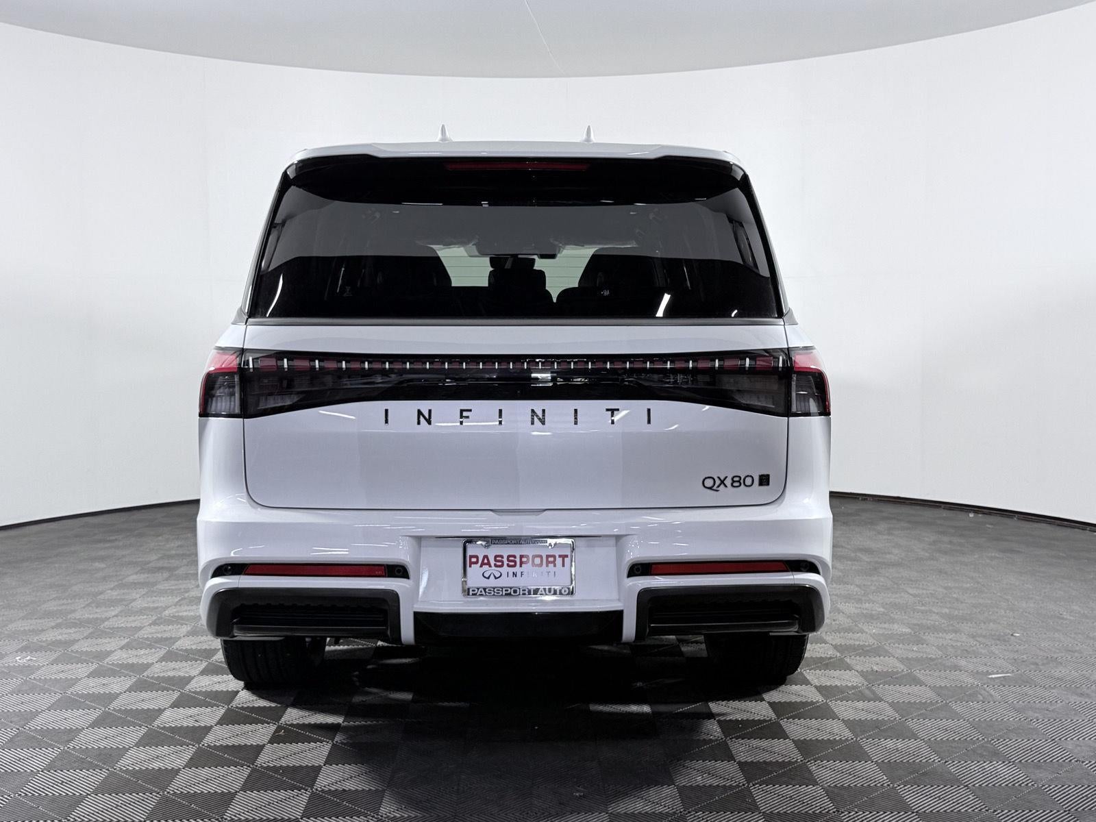 2027 INFINITI QX80 AUTOGRAPH