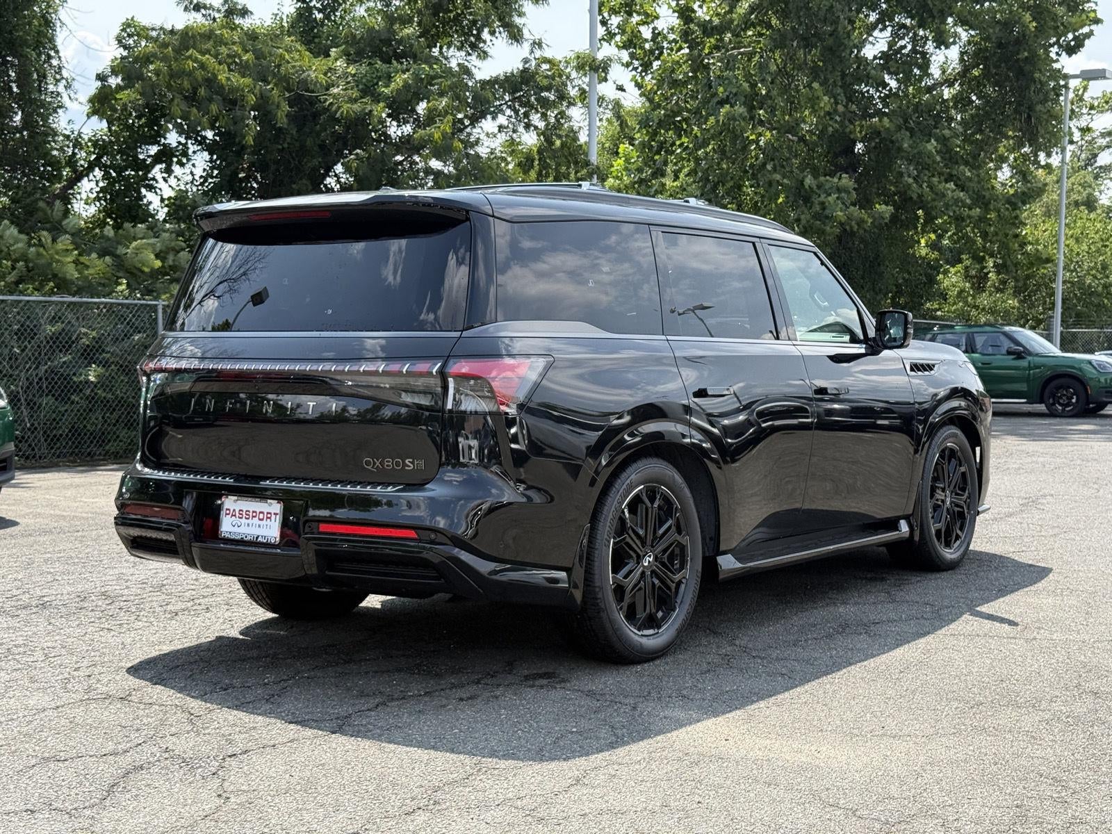 2027 INFINITI Qx80 SPORT