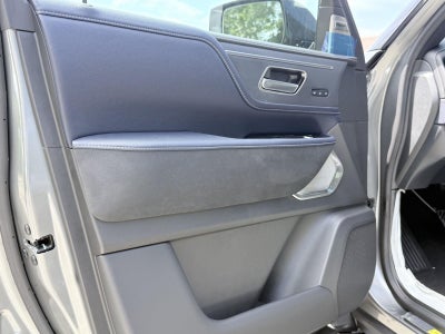 2027 INFINITI QX80 SPORT
