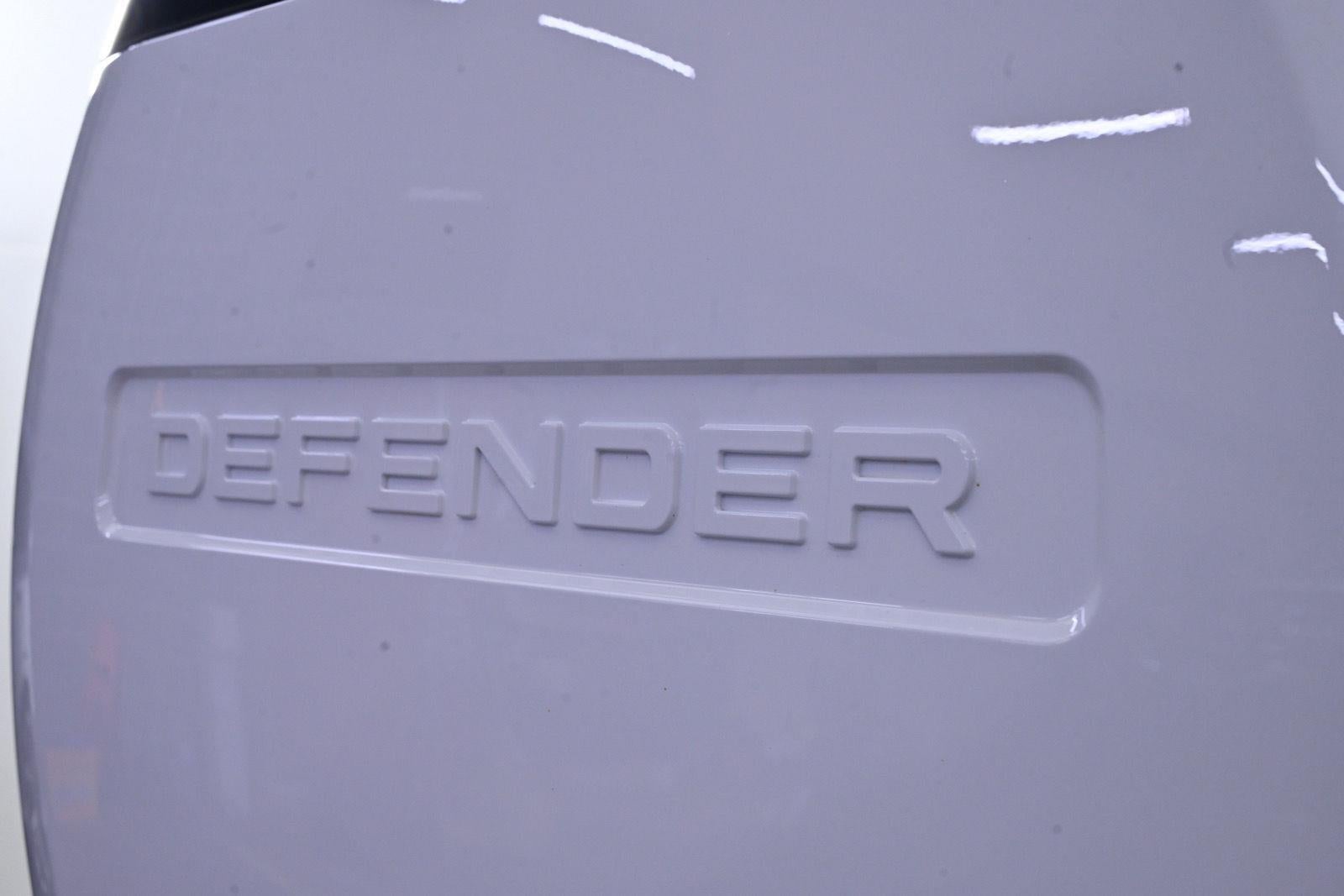 2022 Land Rover Defender X-Dynamic HSE