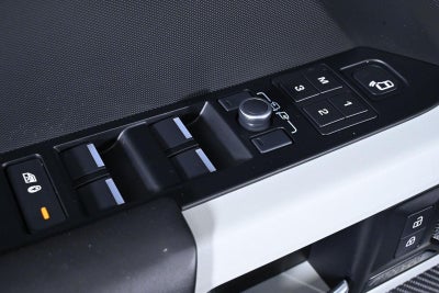 2022 Land Rover Defender X-Dynamic HSE