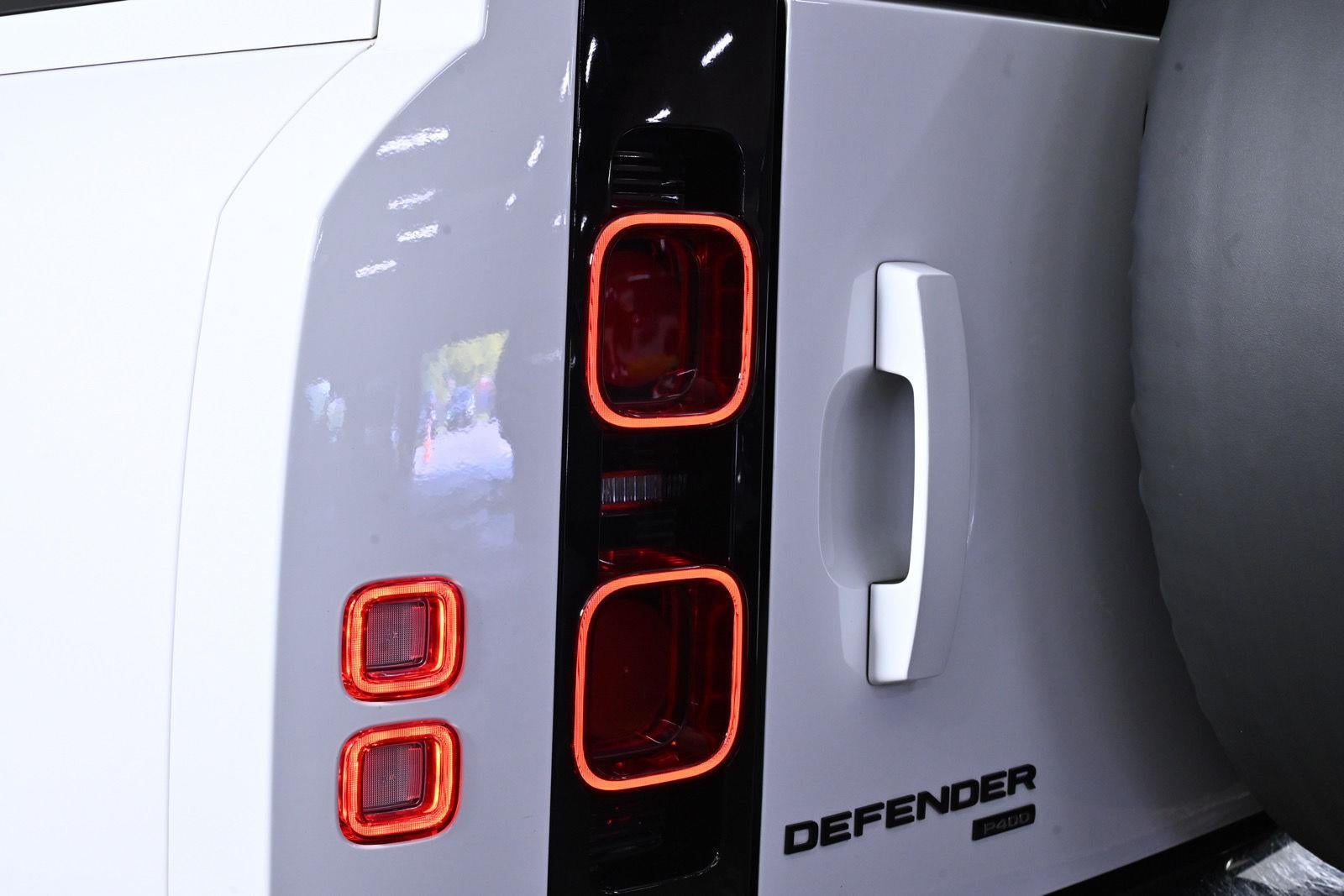 2022 Land Rover Defender X-Dynamic HSE