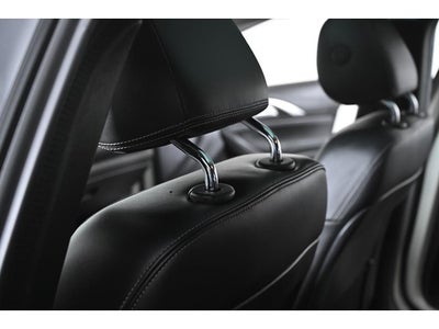 2019 INFINITI QX30 LUXE