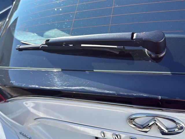 2019 INFINITI QX30 LUXE