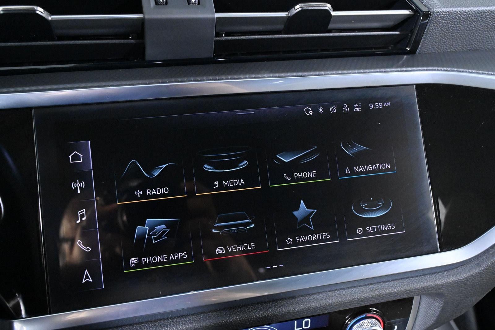 2024 Audi Q3 S line Premium Plus