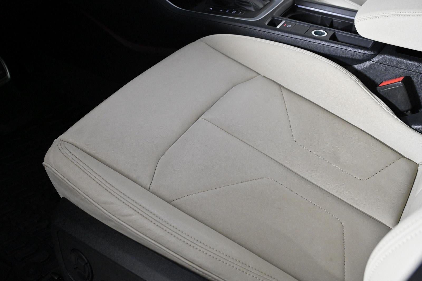 2024 Audi Q3 S line Premium Plus
