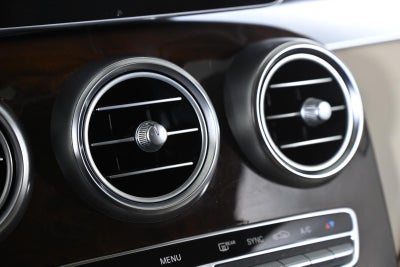 2019 Mercedes-Benz GLC GLC 300