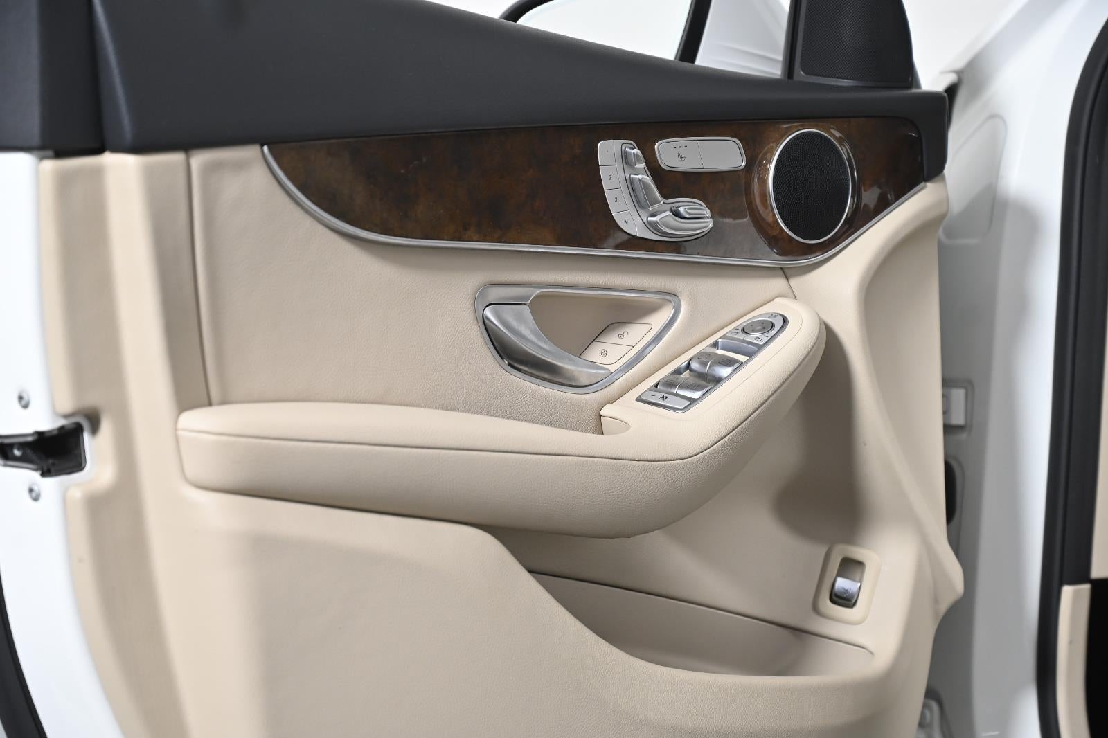 2019 Mercedes-Benz GLC GLC 300