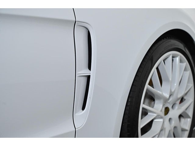 2020 Porsche Panamera GTS