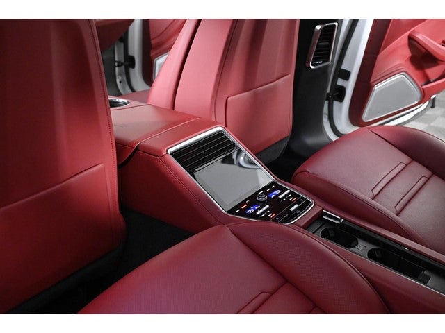 2020 Porsche Panamera GTS