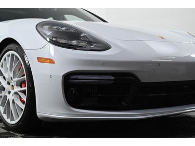2020 Porsche Panamera GTS
