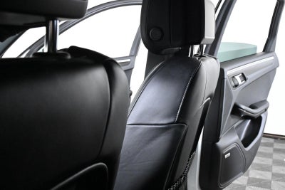 2024 Porsche Macan T
