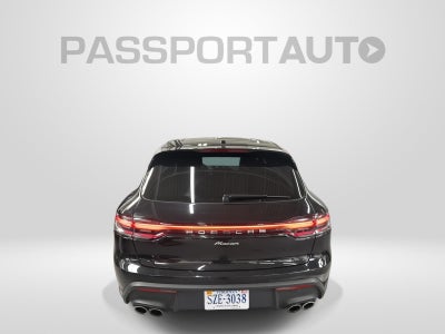 2022 Porsche Macan AWD