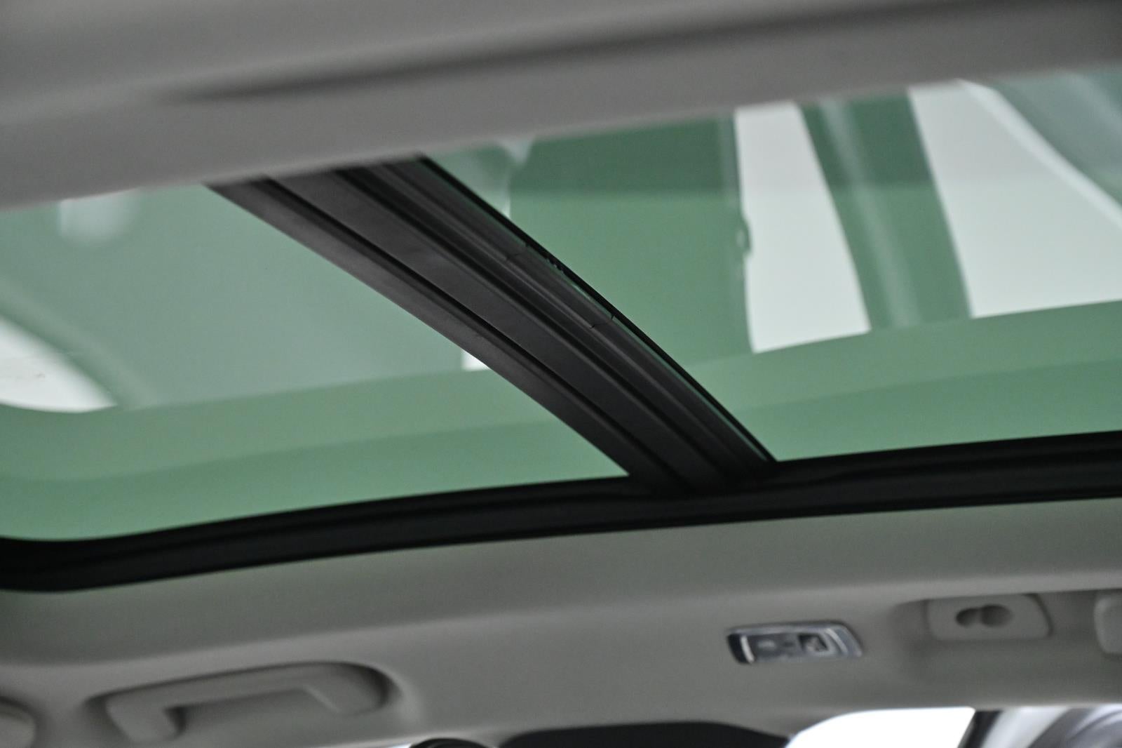 2022 Volvo XC90 Momentum