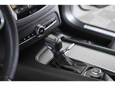 2022 Volvo XC90 Momentum