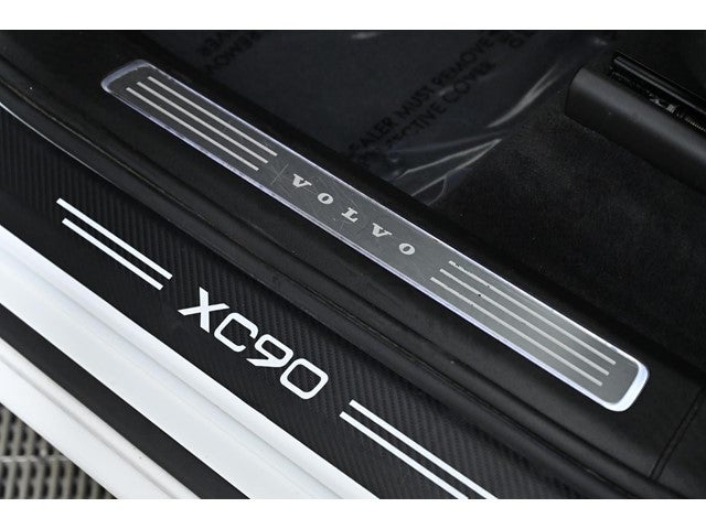 2022 Volvo XC90 Momentum