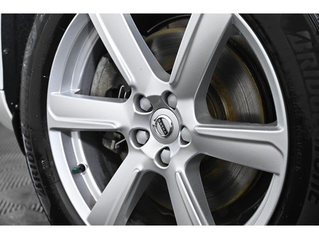 2022 Volvo XC90 Momentum