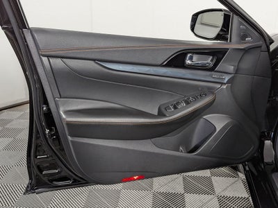 2023 Nissan Maxima SR