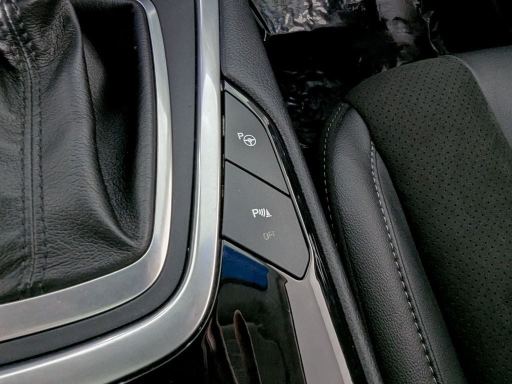 2016 Ford Edge Sport