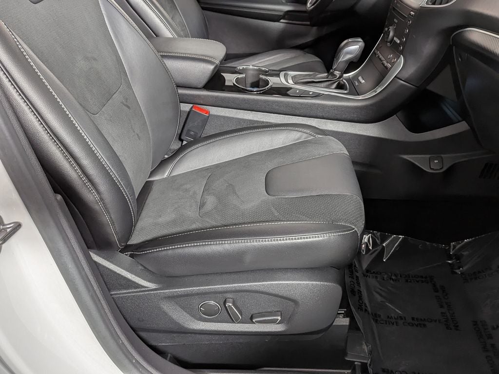 2016 Ford Edge Sport