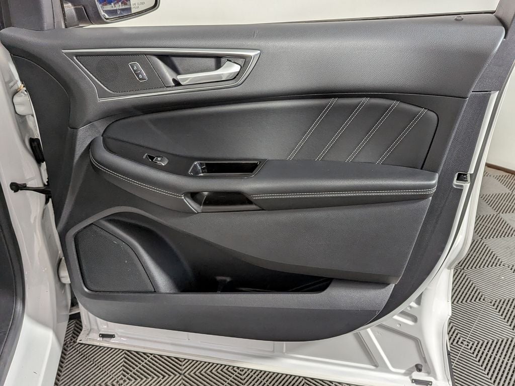 2016 Ford Edge Sport