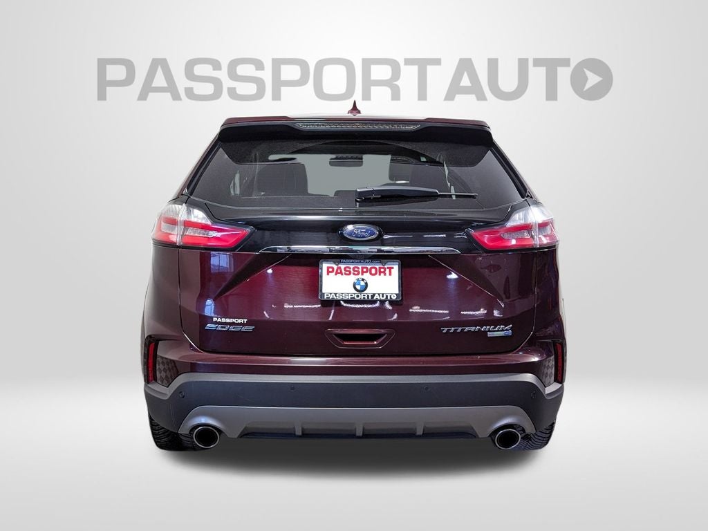 2020 Ford Edge Titanium