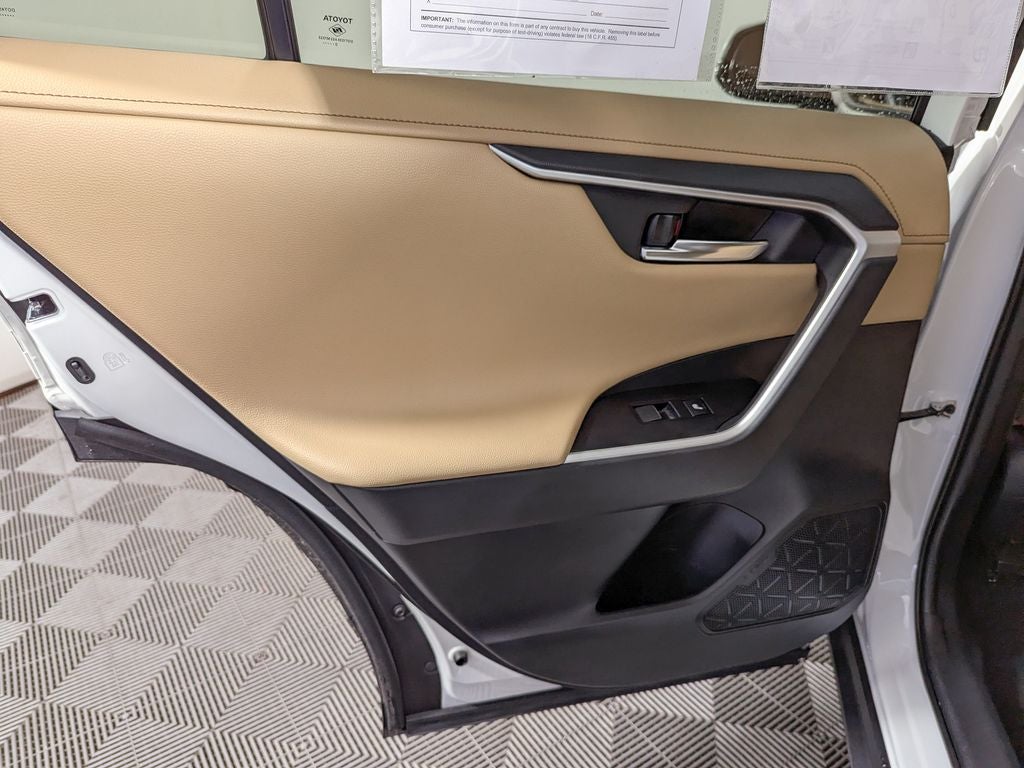 2020 Toyota RAV4 Limited
