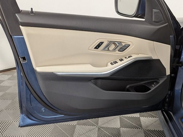 2025 BMW 330i xDrive 330i xDrive