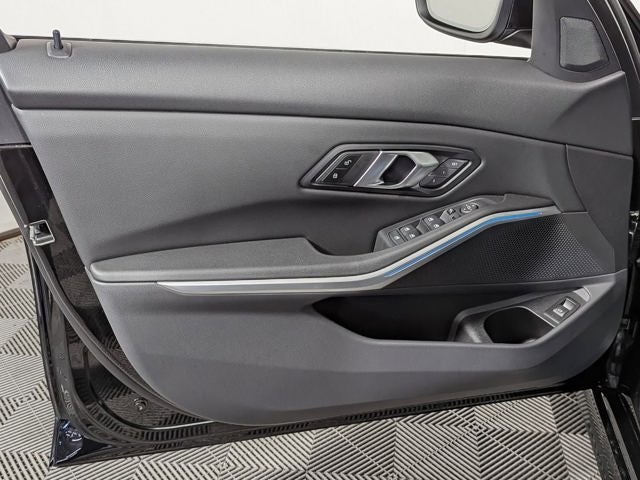 2025 BMW 330i xDrive 330i xDrive