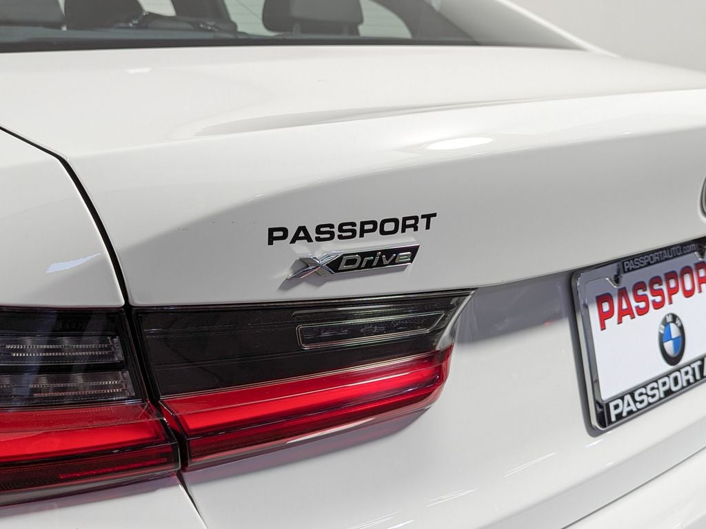 2025 BMW 330i xDrive 330i xDrive