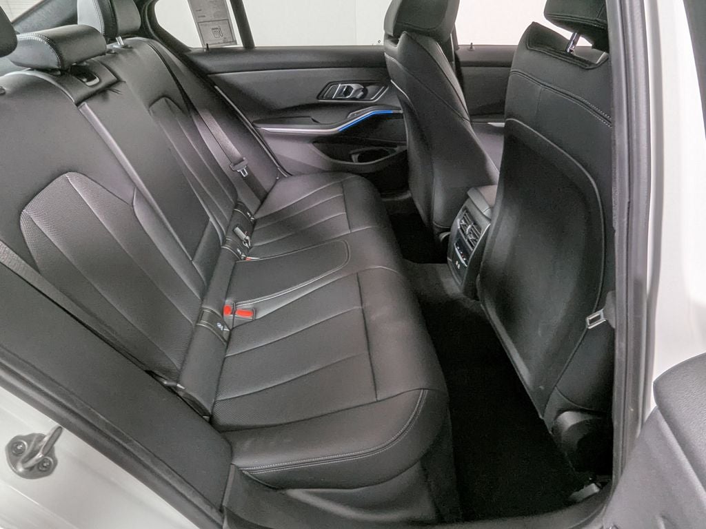 2025 BMW 330i xDrive 330i xDrive