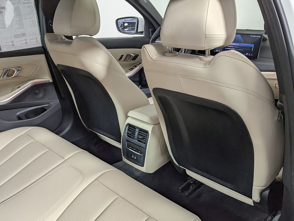 2025 BMW 330i xDrive 330i xDrive