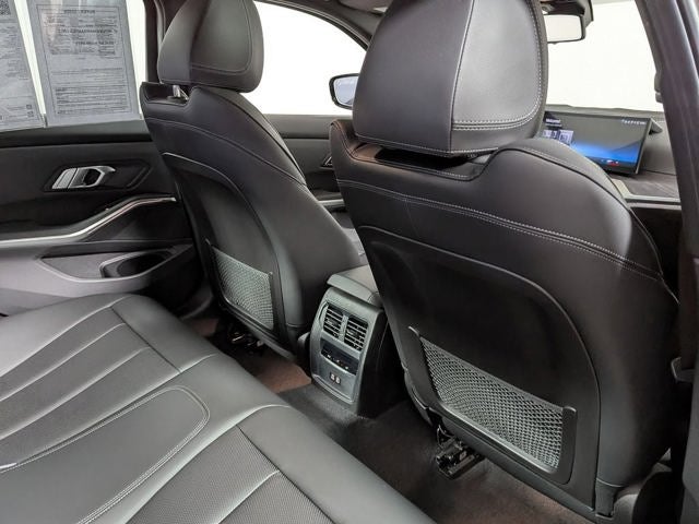 2023 BMW 330i xDrive 330i xDrive