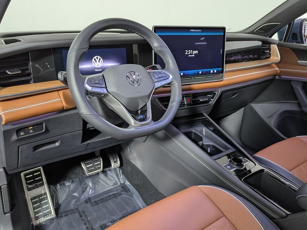 2026 Volkswagen Tiguan 2.0T SEL R-Line