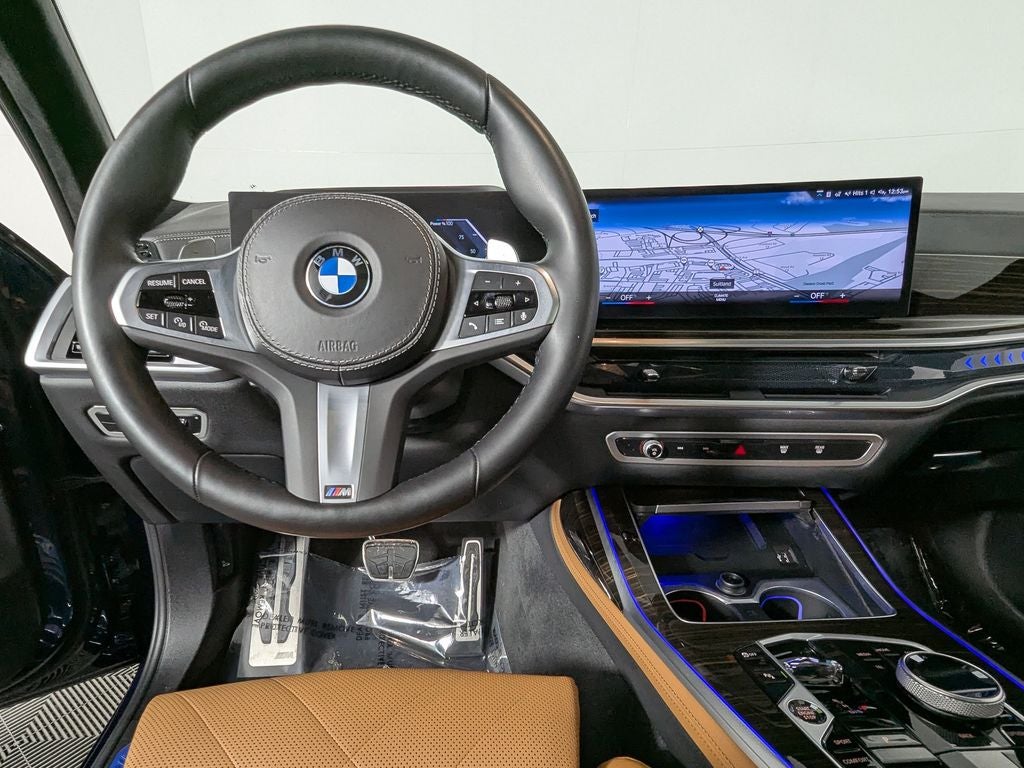 2023 BMW X7 xDrive40i