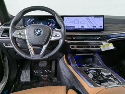 2025 BMW X7 xDrive40i
