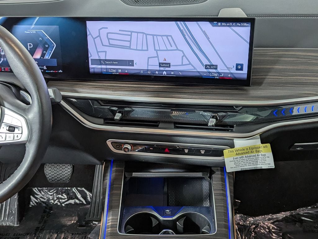 2025 BMW X7 xDrive40i