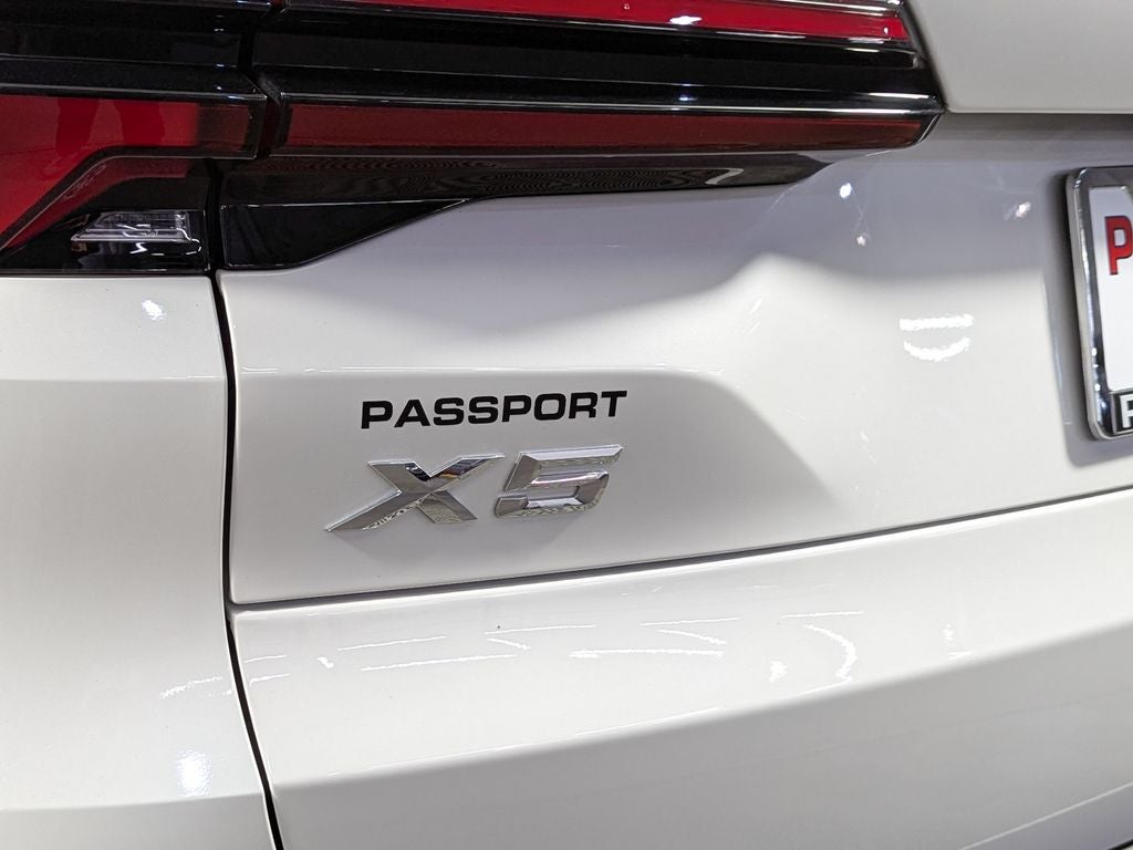 2025 BMW X5 xDrive40i