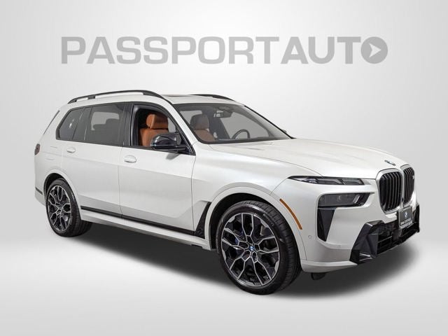2024 BMW X7 M60i