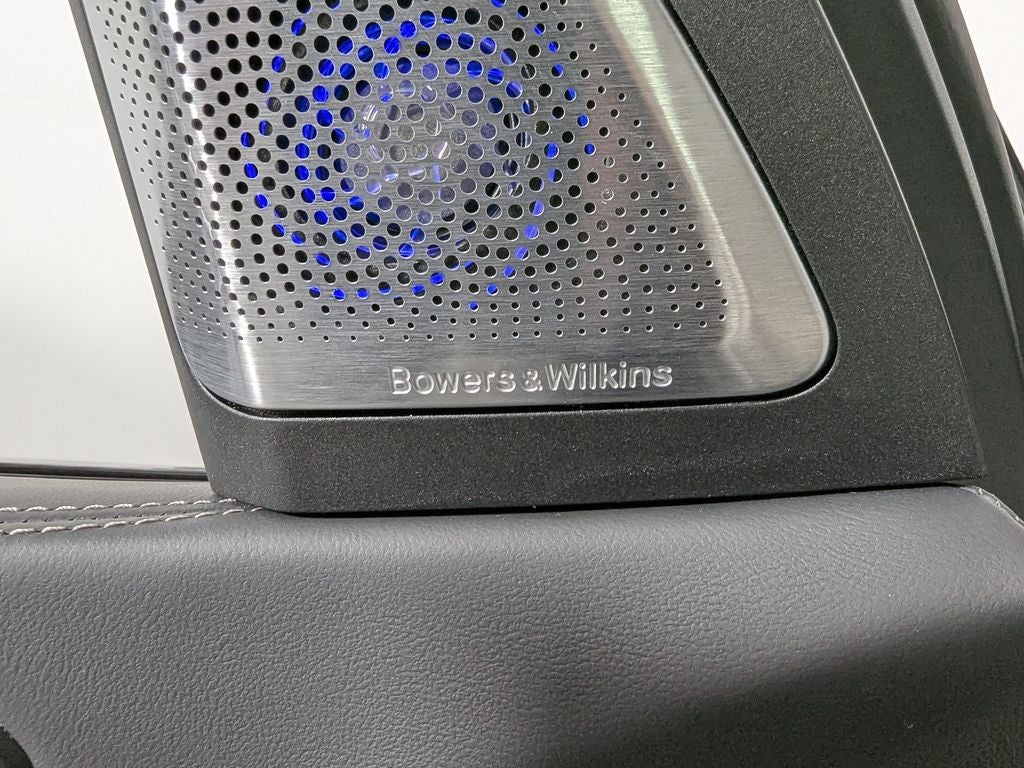 2024 BMW X7 M60i
