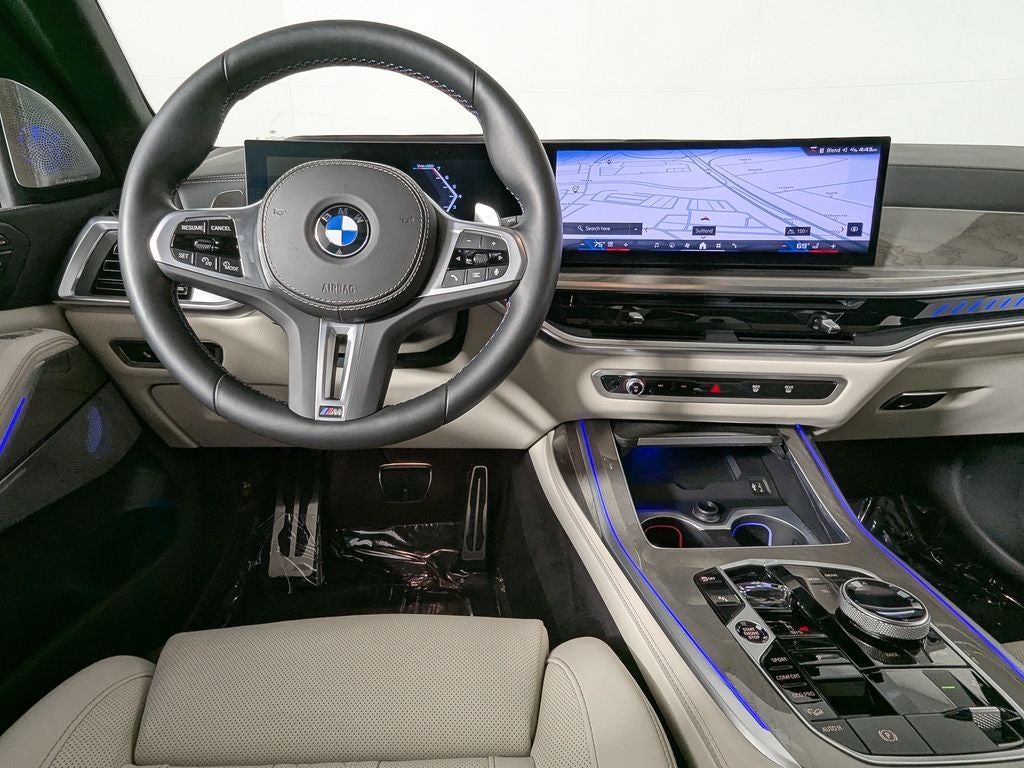 2024 BMW X7 M60i