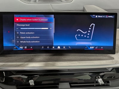 2024 BMW X7 M60i
