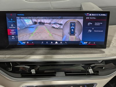 2024 BMW X7 M60i