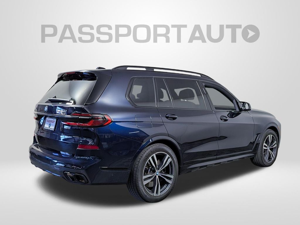 2024 BMW X7 M60i