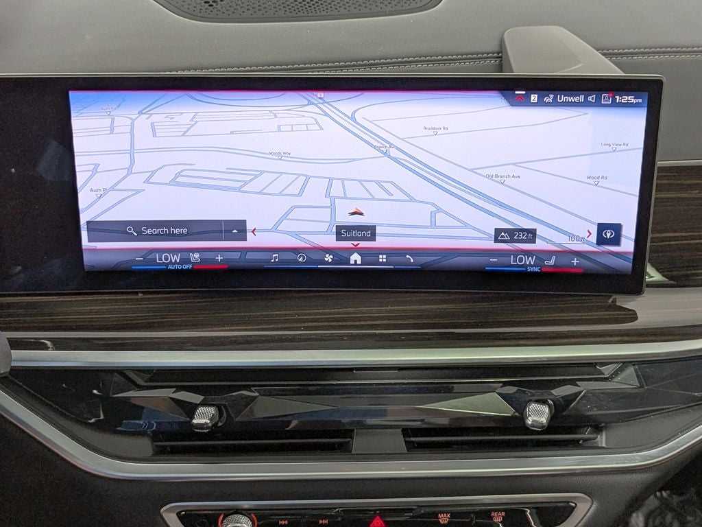 2025 BMW X7 M60i