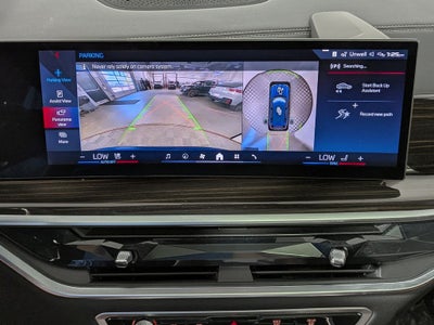 2025 BMW X7 M60i
