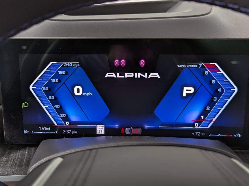 2026 BMW X7 ALPINA XB7