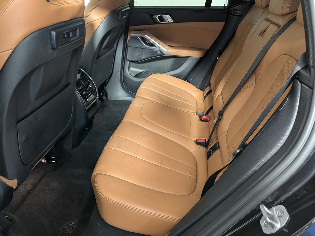 2021 BMW X6 xDrive40i
