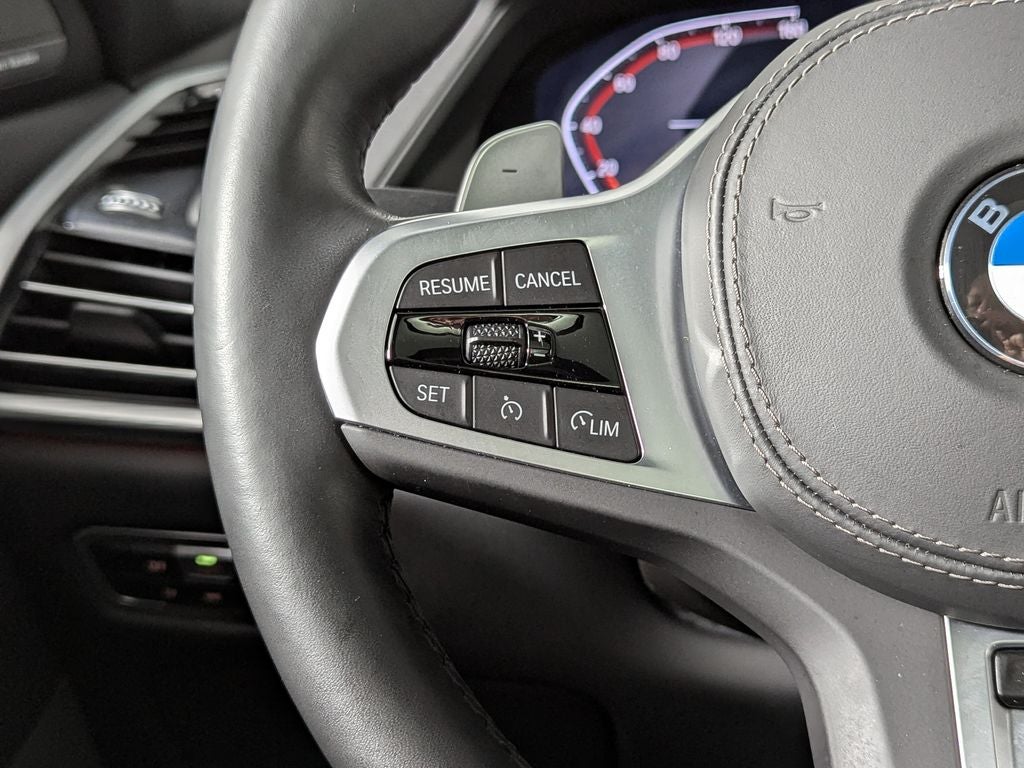 2023 BMW X6 xDrive40i